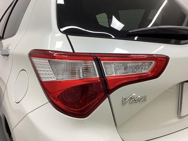 ヴィッツ Ｆ　セーフティーエディションＩＩＩ　ドライブレコーダー　ＥＴＣ　バックカメラ　ＴＶ　レーンアシスト　衝突被害軽減システム　オートマチックハイビーム　オートライト　ＬＥＤヘッドランプ　スマートキー　電動格納ミラー　ＣＶＴ　盗難防止システム（47枚目）