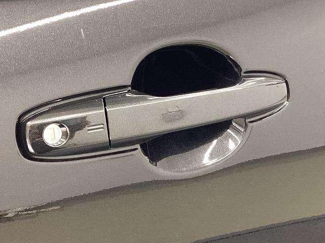 ライズ Ｘ　登録済未使用車　スマートアシスト　ＬＥＤライト　スマートキー　プッシュスタート　オートライト　ＵＳＢ（17枚目）