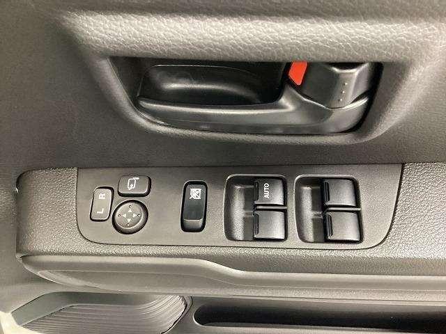 ハスラー ハイブリッドＧ　届出済未使用車　スズキセーフティサポート　スマートキー　プッシュスタート（10枚目）