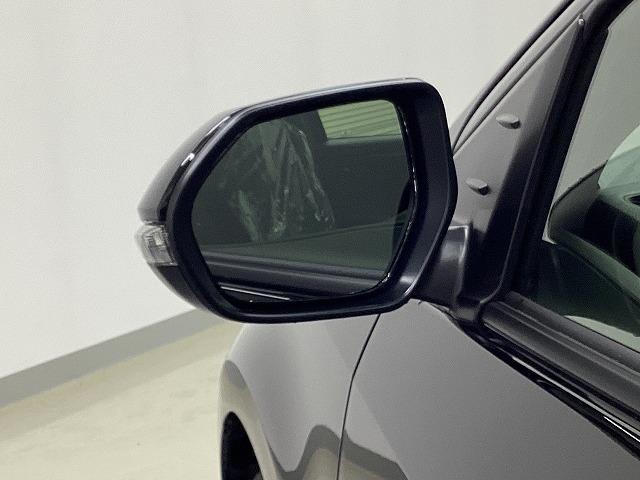 ヤリス Ｘ　登録済未使用車　トヨタセーフティセンス　純正８インチディスプレイオーディオ　バックカメラ　ＥＴＣ（11枚目）