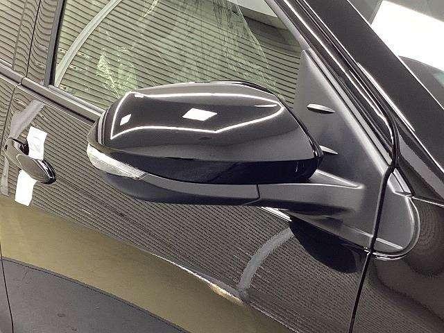 ヤリス Ｘ　登録済未使用車　トヨタセーフティセンス　純正８インチディスプレイオーディオ　バックカメラ　ＥＴＣ（18枚目）