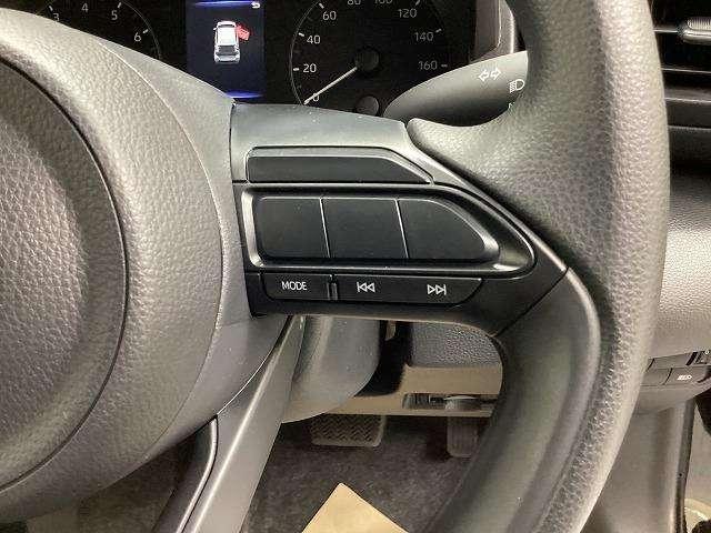 ヤリス Ｘ　登録済未使用車　トヨタセーフティセンス　純正８インチディスプレイオーディオ　バックカメラ　ＥＴＣ（25枚目）