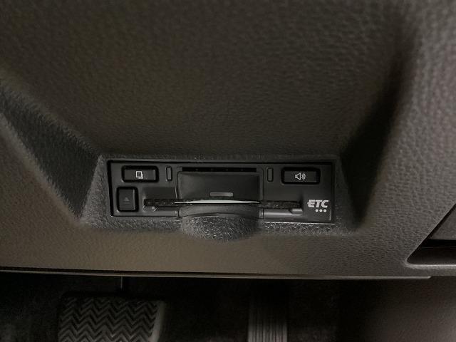 ヤリス Ｘ　登録済未使用車　トヨタセーフティセンス　純正８インチディスプレイオーディオ　バックカメラ　ＥＴＣ（29枚目）