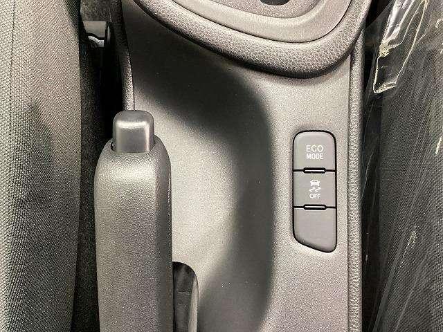 ヤリス Ｘ　登録済未使用車　トヨタセーフティセンス　純正８インチディスプレイオーディオ　バックカメラ　ＥＴＣ（31枚目）