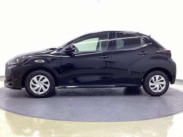 ヤリス Ｘ　登録済未使用車　トヨタセーフティセンス　純正８インチディスプレイオーディオ　バックカメラ　ＥＴＣ（48枚目）