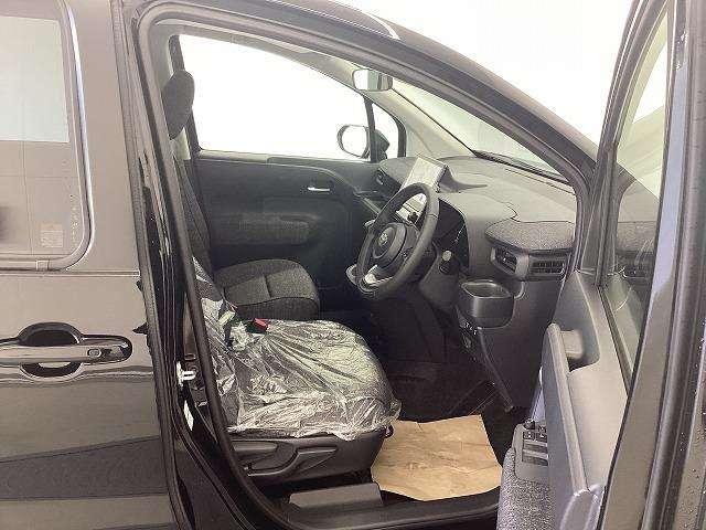 シエンタ Ｚ　登録済未使用車　トヨタセーフティセンス　１０．５インチディスプレイオーディオ　両側パワースライドドア（21枚目）