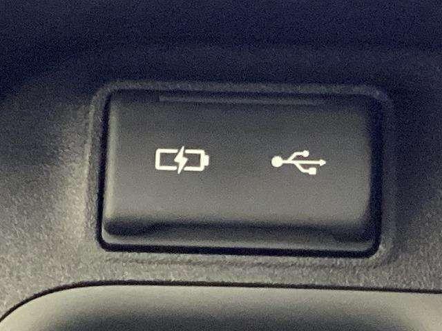 シエンタ Ｚ　登録済未使用車　トヨタセーフティセンス　１０．５インチディスプレイオーディオ　両側パワースライドドア（30枚目）