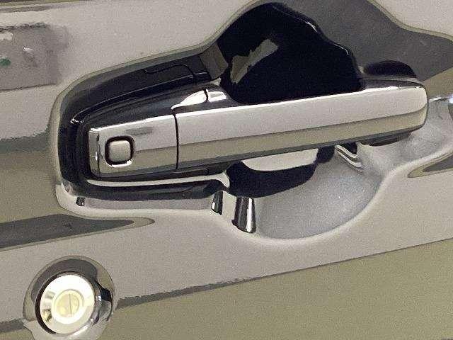 スペーシア ハイブリッドＸ　全方位９インチナビ・両側電動スライド（17枚目）