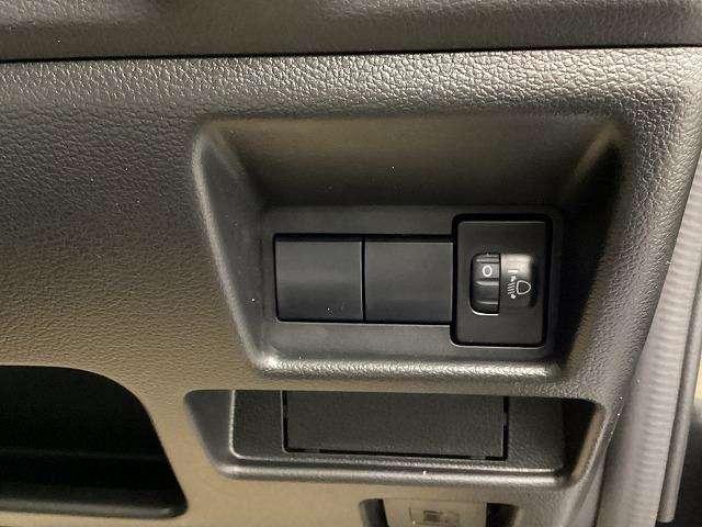 スペーシア ハイブリッドＸ　全方位９インチナビ・両側電動スライド（24枚目）