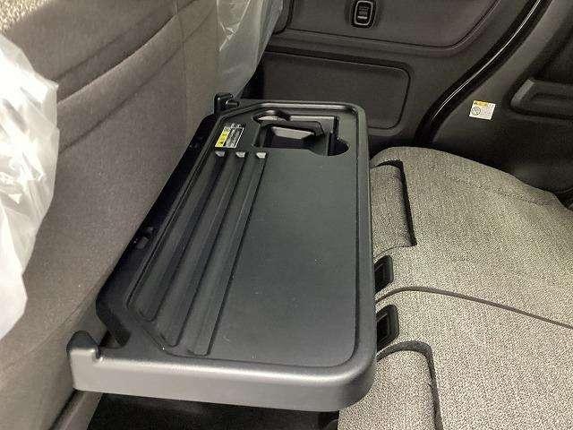 スペーシア ハイブリッドＸ　全方位９インチナビ・両側電動スライド（64枚目）