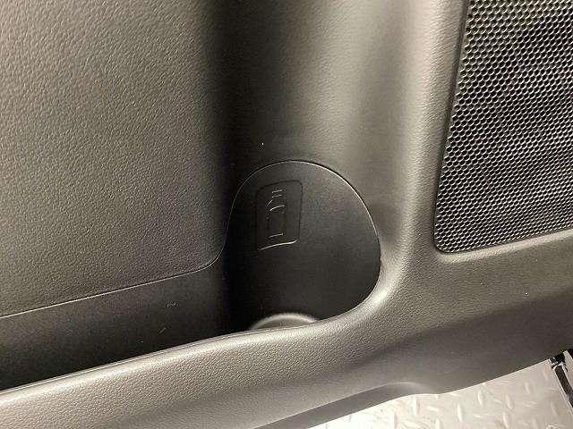 スペーシア ハイブリッドＸ　全方位９インチナビ・両側電動スライド（74枚目）