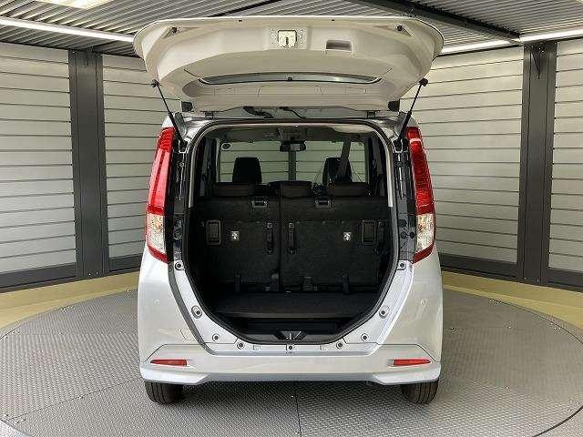 ルーミー Ｘ　登録済未使用車　スマートアシスト　パワースライドドア　キーフリープッシュスタート　オートライト（13枚目）