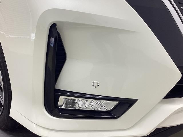 セレナ ハイウェイスターＶ　エマージェンシーブレーキ　両側パワースライドドア　純正ナビ　ＴＶ　バックモニター（14枚目）