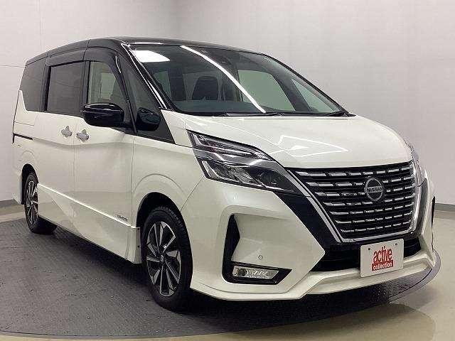 セレナ ハイウェイスターＶ　エマージェンシーブレーキ　両側パワースライドドア　純正ナビ　ＴＶ　バックモニター（15枚目）