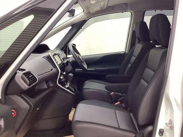 セレナ ハイウェイスターＶ　エマージェンシーブレーキ　両側パワースライドドア　純正ナビ　ＴＶ　バックモニター（65枚目）