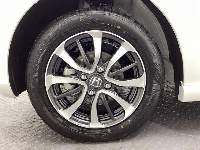 Ｎ－ＢＯＸカスタム ベースグレード　両側スライド・片側電動　クリアランスソナー　オートクルーズコントロール　レーンアシスト　衝突被害軽減システム　オートライト　ＬＥＤヘッドランプ　スマートキー　アイドリングストップ　電動格納ミラー（44枚目）