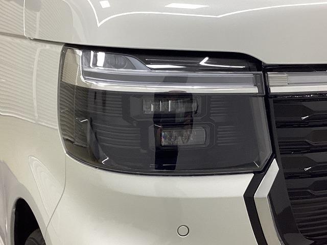 Ｎ－ＢＯＸカスタム ベースグレード　両側スライド・片側電動　クリアランスソナー　オートクルーズコントロール　レーンアシスト　衝突被害軽減システム　オートライト　ＬＥＤヘッドランプ　スマートキー　アイドリングストップ　電動格納ミラー（58枚目）