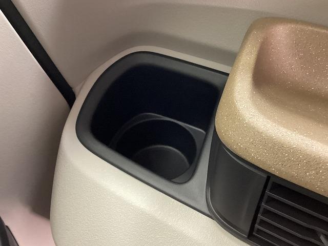 N-BOX ベースグレード バックカメラ 両側スライド・片側電動 クリアランスソナー オートクルーズコントロール レーンアシスト 衝突被害軽減システム オートライト LEDヘッドランプ スマートキー アイドリングストップ(31枚目)