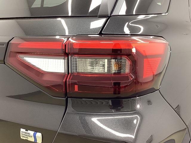 ライズ Z クリアランスソナー オートクルーズコントロール レーンアシスト 衝突被害軽減システム オートライト LEDヘッドランプ アルミホイール スマートキー 電動格納ミラー シートヒーター CVT(41枚目)