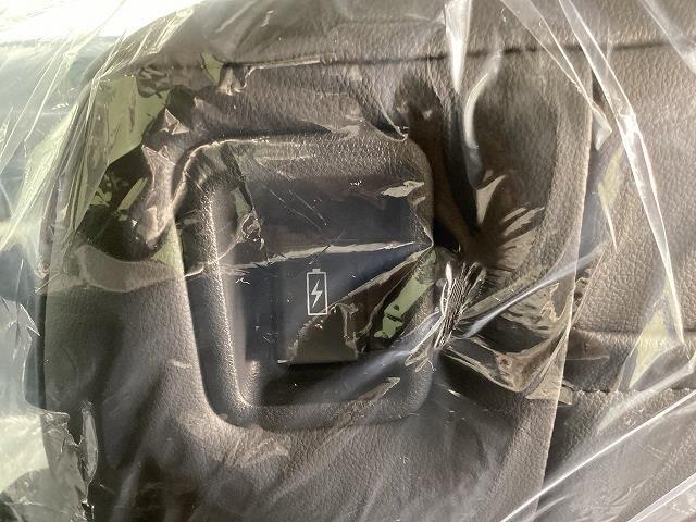 フリード エアー EX バックカメラ クリアランスソナー オートクルーズコントロール レーンアシスト 衝突被害軽減システム 両側電動スライドドア オートライト LEDヘッドランプ スマートキー 電動格納ミラー シートヒーター(7枚目)