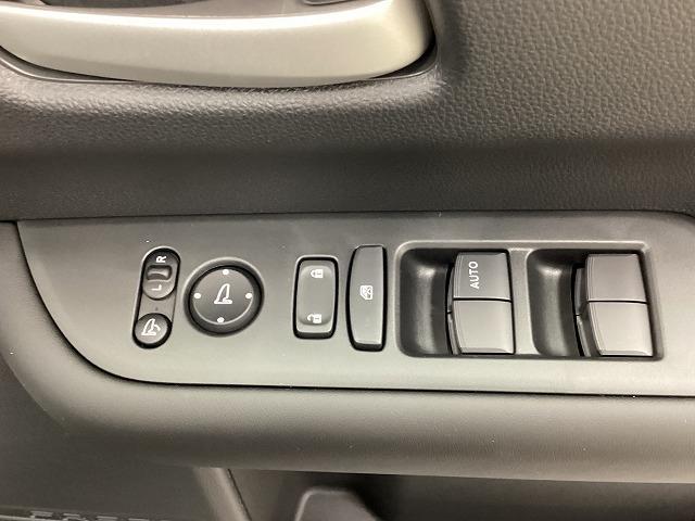 フリード エアー EX バックカメラ クリアランスソナー オートクルーズコントロール レーンアシスト 衝突被害軽減システム 両側電動スライドドア オートライト LEDヘッドランプ スマートキー 電動格納ミラー シートヒーター(11枚目)