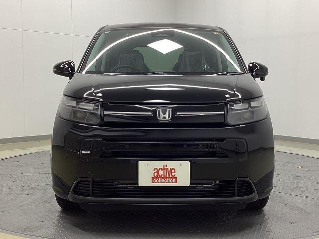 フリード エアー EX バックカメラ クリアランスソナー オートクルーズコントロール レーンアシスト 衝突被害軽減システム 両側電動スライドドア オートライト LEDヘッドランプ スマートキー 電動格納ミラー シートヒーター(13枚目)