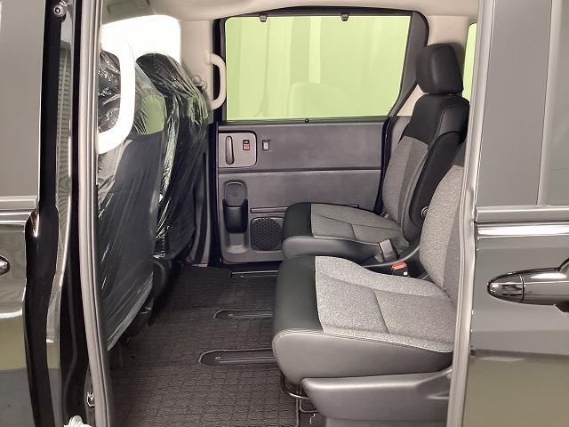 フリード エアー EX バックカメラ クリアランスソナー オートクルーズコントロール レーンアシスト 衝突被害軽減システム 両側電動スライドドア オートライト LEDヘッドランプ スマートキー 電動格納ミラー シートヒーター(40枚目)