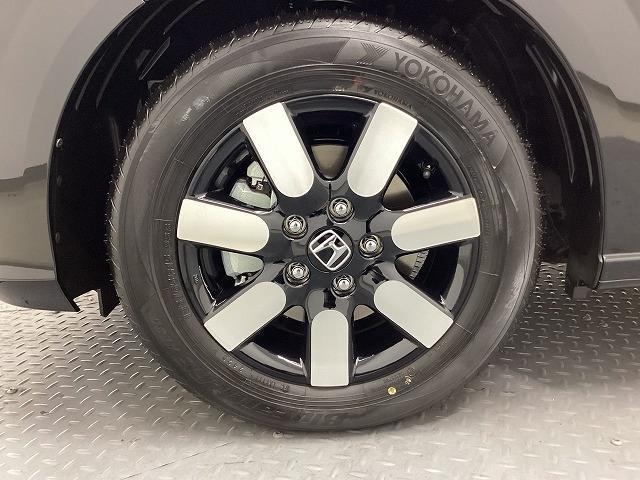 フリード エアー EX バックカメラ クリアランスソナー オートクルーズコントロール レーンアシスト 衝突被害軽減システム 両側電動スライドドア オートライト LEDヘッドランプ スマートキー 電動格納ミラー シートヒーター(46枚目)