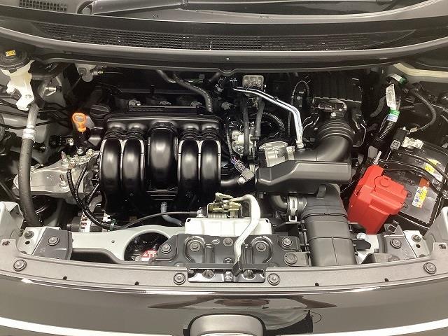 フリード エアー EX クリアランスソナー オートクルーズコントロール レーンアシスト 衝突被害軽減システム 両側電動スライドドア オートライト LEDヘッドランプ スマートキー 電動格納ミラー シートヒーター 3列シート(19枚目)