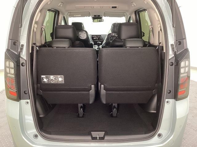 フリード エアー EX クリアランスソナー オートクルーズコントロール レーンアシスト 衝突被害軽減システム 両側電動スライドドア オートライト LEDヘッドランプ スマートキー 電動格納ミラー シートヒーター 3列シート(22枚目)