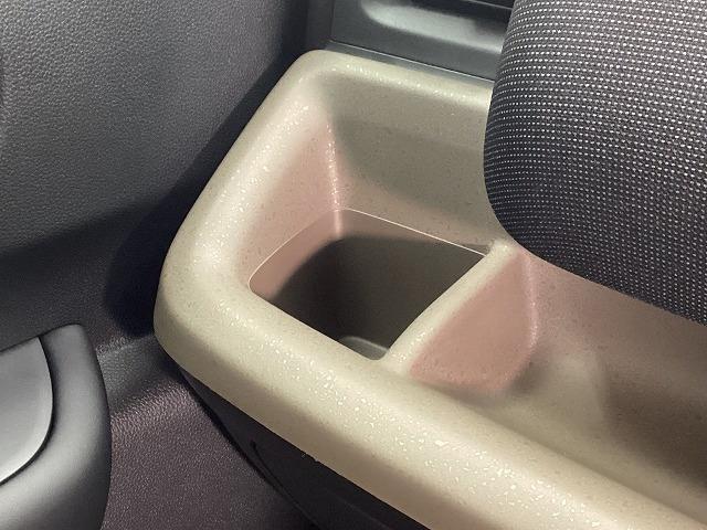 フリード エアー EX クリアランスソナー オートクルーズコントロール レーンアシスト 衝突被害軽減システム 両側電動スライドドア オートライト LEDヘッドランプ スマートキー 電動格納ミラー シートヒーター 3列シート(33枚目)