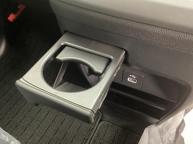 フリード エアー EX クリアランスソナー オートクルーズコントロール レーンアシスト 衝突被害軽減システム 両側電動スライドドア オートライト LEDヘッドランプ スマートキー 電動格納ミラー シートヒーター 3列シート(45枚目)