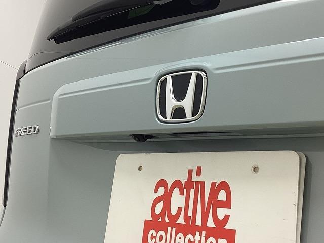 フリード エアー EX クリアランスソナー オートクルーズコントロール レーンアシスト 衝突被害軽減システム 両側電動スライドドア オートライト LEDヘッドランプ スマートキー 電動格納ミラー シートヒーター 3列シート(54枚目)