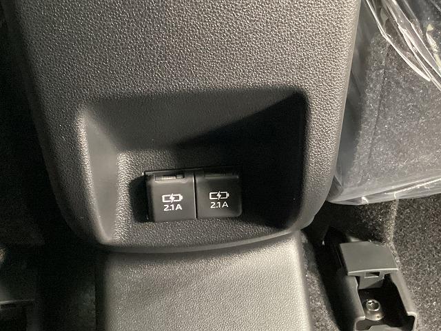 ライズ Ｘ　クリアランスソナー　レーンアシスト　衝突被害軽減システム　オートライト　ＬＥＤヘッドランプ　スマートキー　アイドリングストップ　電動格納ミラー　ＣＶＴ　盗難防止システム　衝突安全ボディ　ＡＢＳ　ＥＳＣ（9枚目）