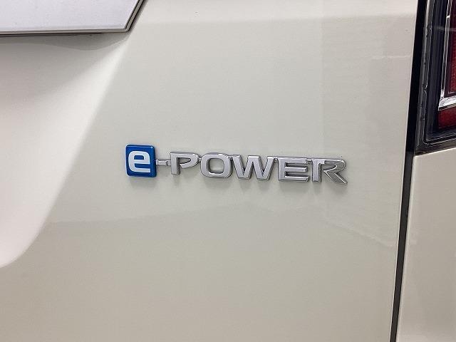 セレナ ｅ－パワー　ハイウェイスターＶ　ドライブレコーダー　ＥＴＣ　全周囲カメラ　クリアランスソナー　オートクルーズコントロール　パークアシスト　衝突被害軽減システム　両側電動スライドドア　オートライト　ＬＥＤヘッドランプ　スマートキー（39枚目）