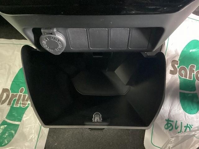 ルーミー カスタムG バックカメラ TV 両側電動スライドドア クリアランスソナー オートクルーズコントロール 衝突被害軽減システム アルミホイール オートライト LEDヘッドランプ スマートキー アイドリングストップ(40枚目)