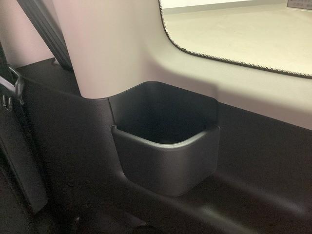 フリード エアー EX クリアランスソナー オートクルーズコントロール レーンアシスト 衝突被害軽減システム 両側電動スライドドア オートライト LEDヘッドランプ スマートキー 電動格納ミラー シートヒーター 3列シート(27枚目)