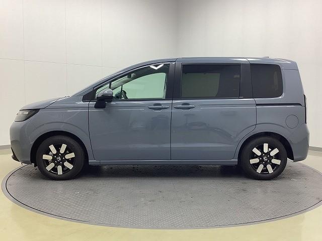 フリード エアー EX クリアランスソナー オートクルーズコントロール レーンアシスト 衝突被害軽減システム 両側電動スライドドア オートライト LEDヘッドランプ スマートキー 電動格納ミラー シートヒーター 3列シート(39枚目)