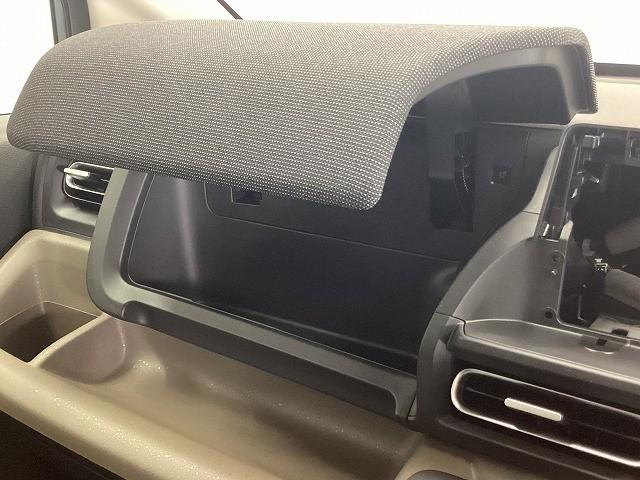 フリード エアー EX クリアランスソナー オートクルーズコントロール レーンアシスト 衝突被害軽減システム 両側電動スライドドア オートライト LEDヘッドランプ スマートキー 電動格納ミラー シートヒーター 3列シート(54枚目)