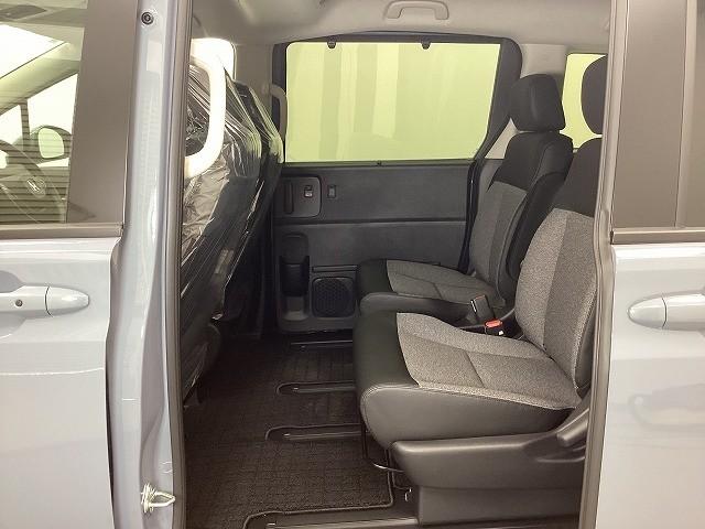 フリード エアー EX クリアランスソナー オートクルーズコントロール レーンアシスト 衝突被害軽減システム 両側電動スライドドア オートライト LEDヘッドランプ スマートキー 電動格納ミラー シートヒーター 3列シート(61枚目)