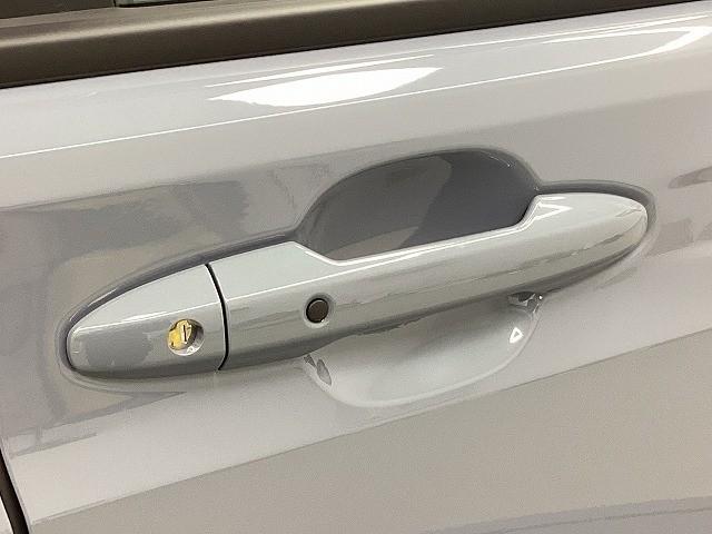 フリード エアー EX バックカメラ クリアランスソナー オートクルーズコントロール レーンアシスト 衝突被害軽減システム 両側電動スライドドア オートライト LEDヘッドランプ スマートキー 電動格納ミラー シートヒーター(30枚目)