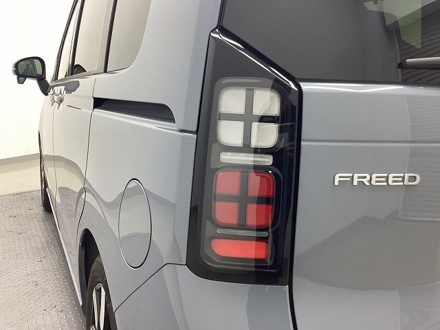 フリード エアー EX バックカメラ クリアランスソナー オートクルーズコントロール レーンアシスト 衝突被害軽減システム 両側電動スライドドア オートライト LEDヘッドランプ スマートキー 電動格納ミラー シートヒーター(61枚目)