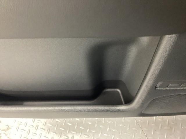 フリード エアー EX バックカメラ クリアランスソナー オートクルーズコントロール レーンアシスト 衝突被害軽減システム 両側電動スライドドア オートライト LEDヘッドランプ スマートキー 電動格納ミラー シートヒーター(64枚目)