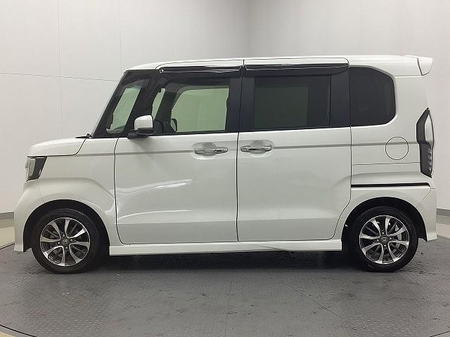 N-BOXカスタム L バックカメラ 両側スライド・片側電動 クリアランスソナー オートクルーズコントロール レーンアシスト 衝突被害軽減システム オートライト LEDヘッドランプ スマートキー アイドリングストップ(18枚目)