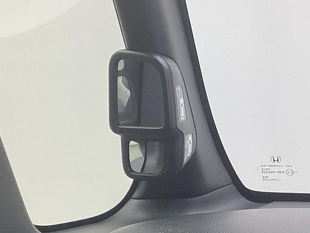 N-BOXカスタム L バックカメラ 両側スライド・片側電動 クリアランスソナー オートクルーズコントロール レーンアシスト 衝突被害軽減システム オートライト LEDヘッドランプ スマートキー アイドリングストップ(73枚目)