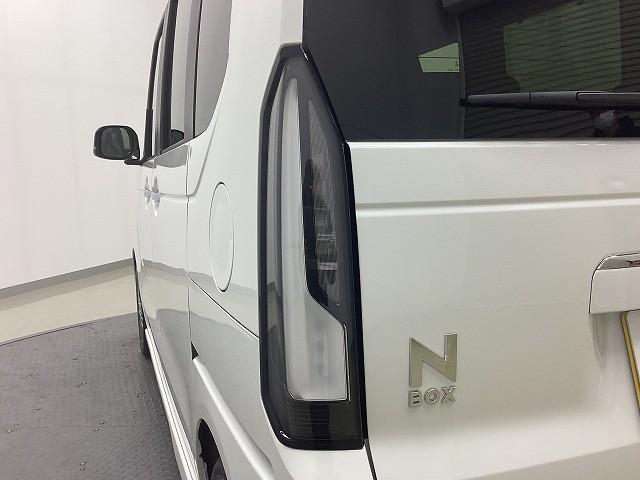 N-BOXカスタム ターボ バックカメラ 両側電動スライドドア クリアランスソナー オートクルーズコントロール レーンアシスト 衝突被害軽減システム オートライト LEDヘッドランプ スマートキー アイドリングストップ(35枚目)