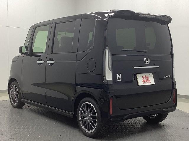 N-BOXカスタム ターボ 4WD バックカメラ 両側電動スライドドア クリアランスソナー オートクルーズコントロール レーンアシスト 衝突被害軽減システム オートライト LEDヘッドランプ スマートキー アイドリングストップ(31枚目)