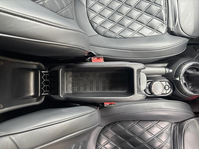 ＭＩＮＩ クーパーＳ　ドラレコ　クルコン付き　Ｂモニター　Ｂｌｕｅｔｏｏｔｈ対応　ＡＡＣ　ＡＵＸ接続　ＥＴＣ車載器　パワーウィンドウ　パワーステアリング　ナビ　エアバッグ　ＡＢＳ　カーテンエアバッグ　セキュリティ（28枚目）