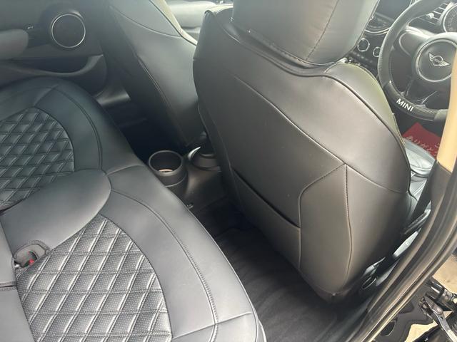 ＭＩＮＩ クーパーＳ　ドラレコ　クルコン付き　Ｂモニター　Ｂｌｕｅｔｏｏｔｈ対応　ＡＡＣ　ＡＵＸ接続　ＥＴＣ車載器　パワーウィンドウ　パワーステアリング　ナビ　エアバッグ　ＡＢＳ　カーテンエアバッグ　セキュリティ（30枚目）