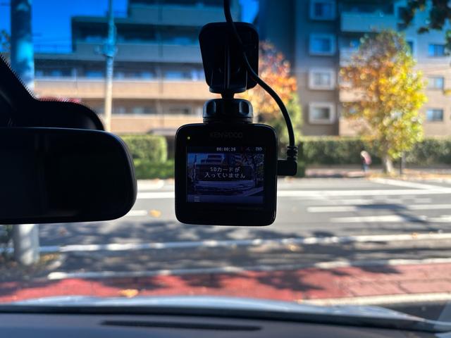 多くの中からご覧頂きありがとうございます。　在庫車全てルームクリーニング・コーティング施工しその他オイル交換、点検を実施し納車致します。　ご不明な点などありましたら、お気軽にご連絡ください。